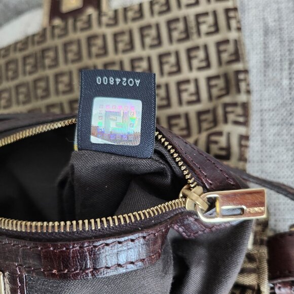 Authentic Fendi Brown Zucchino Canvas Mama Baguette Gold Hardware - Picture 15 of 16